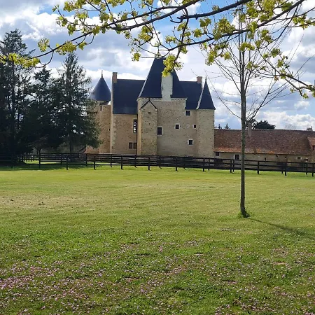 Manoir De La Beuneche - Location Du Manoir Entier Guest house Roeze-sur-Sarthe